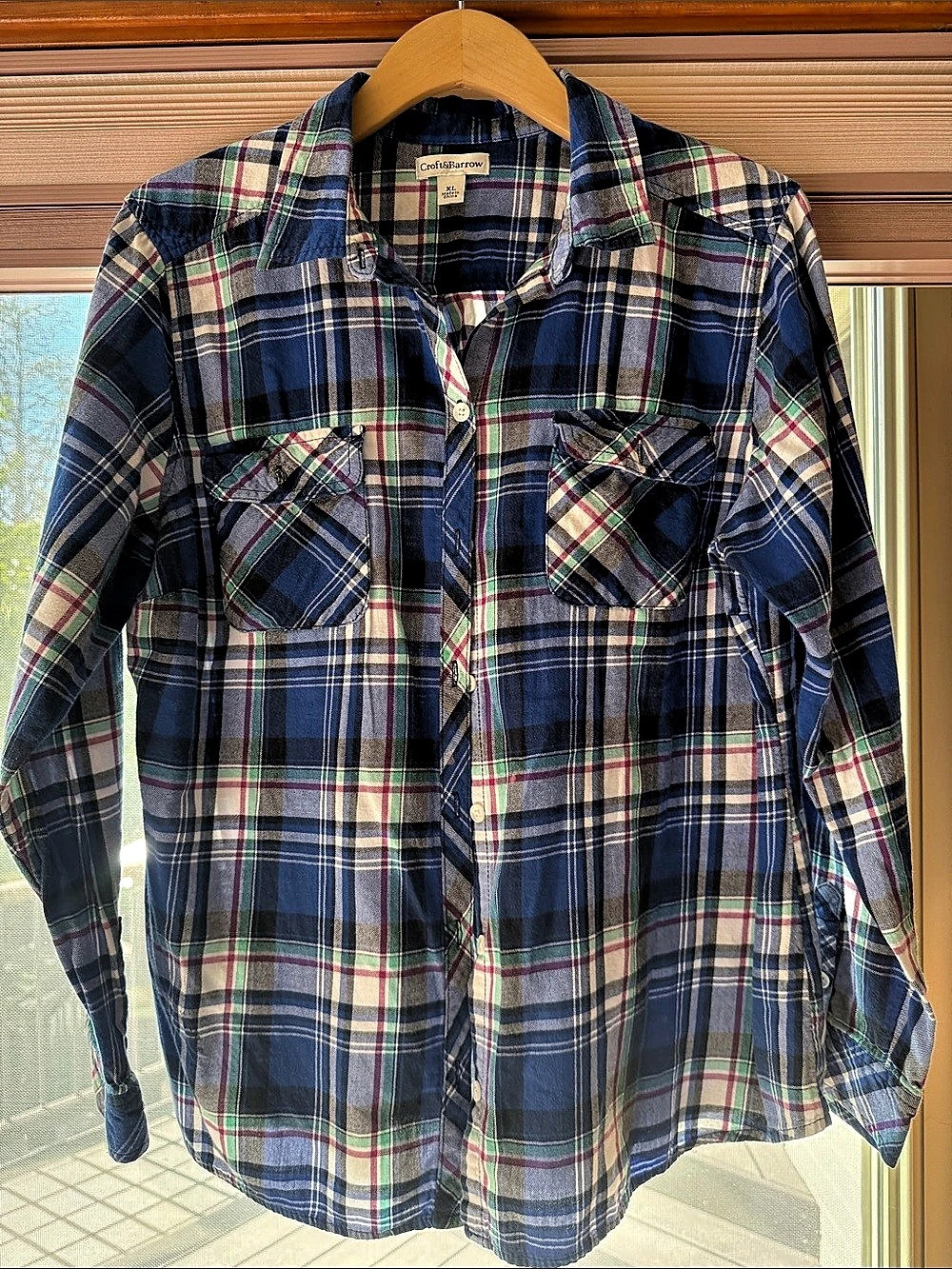 Croft & Barrow Plaid Button Down in Blue & Green XL Like New